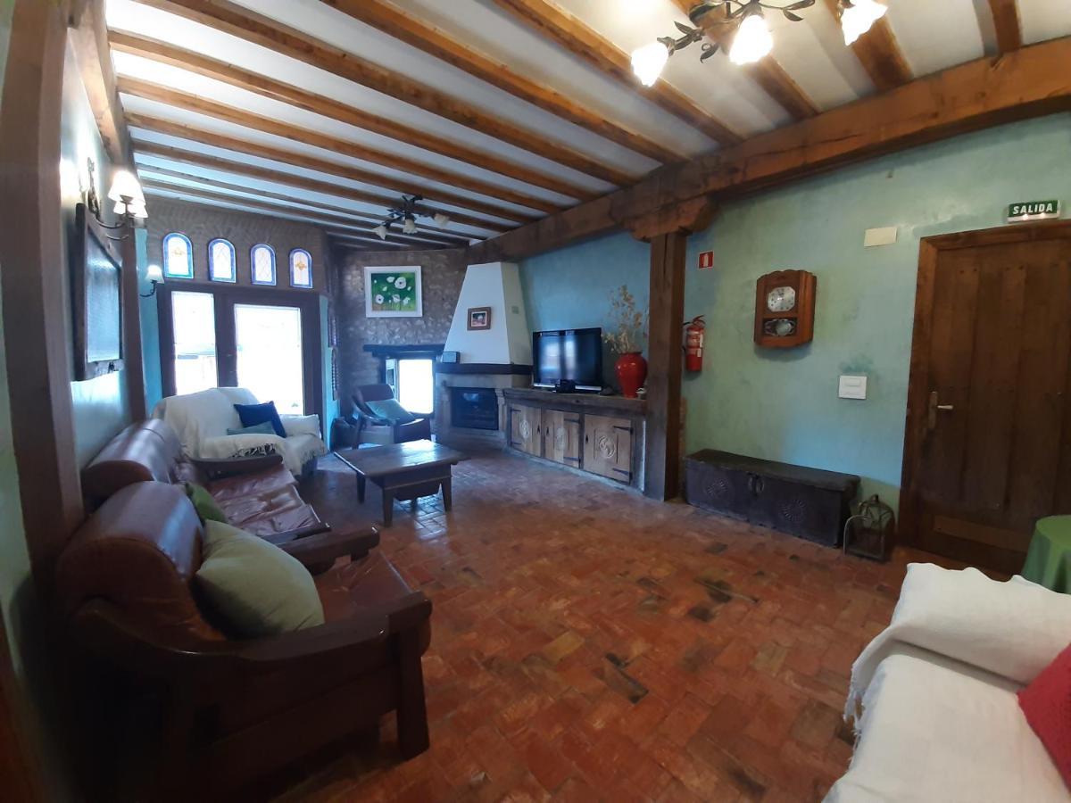 Neithea Guest House Boveda  ภายนอก รูปภาพ