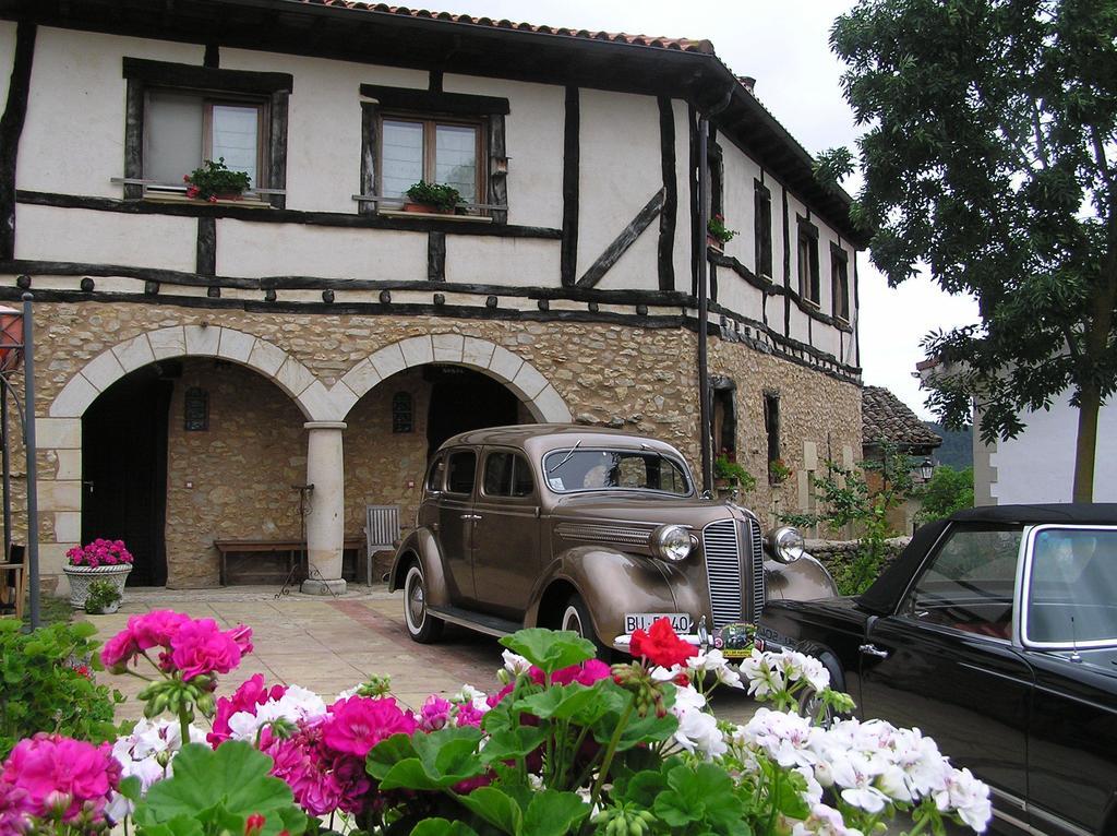 Neithea Guest House Boveda  ภายนอก รูปภาพ